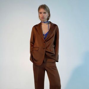 ZARA FLOWY BLAZER WITH POCKETS